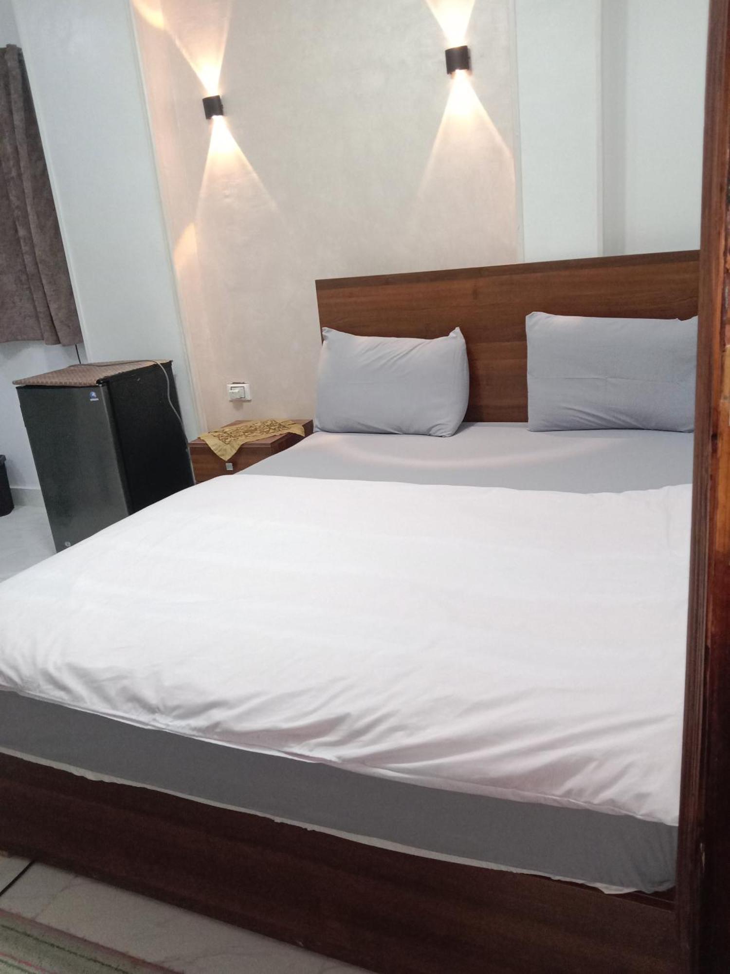 Pyramids Home Guest House Kafrat al Jabal ภายนอก รูปภาพ